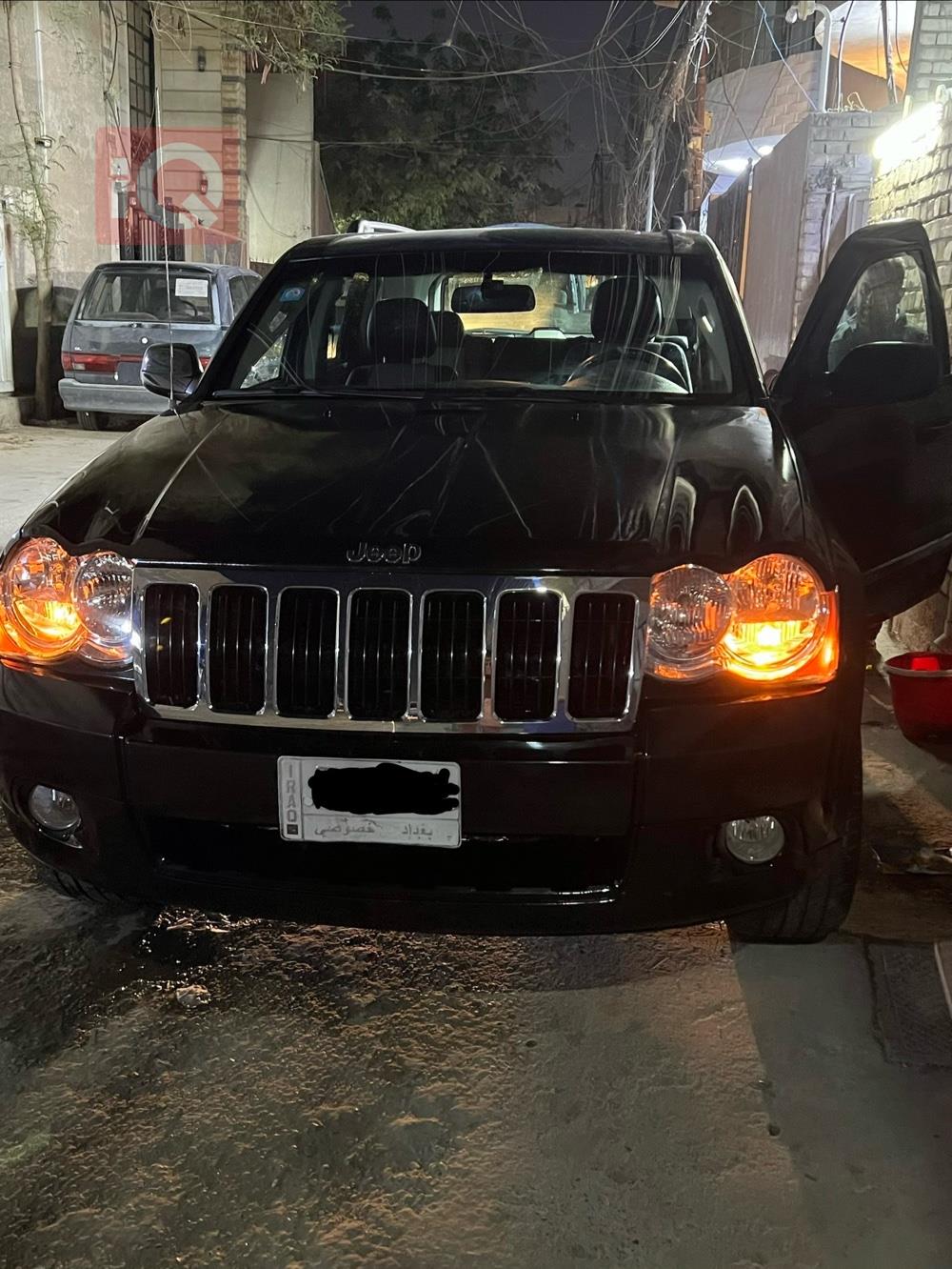 جیپ گراند شیرۆکی